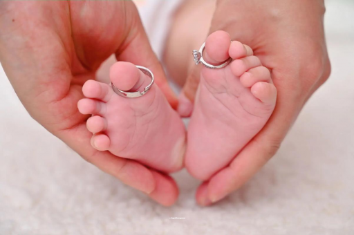 双鸭山宝宝发烧手心比额头烫